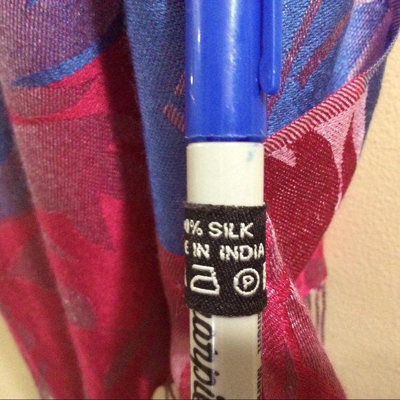 π100% silk wrap/scarf made in Indiaπ - Picture 10 of 10